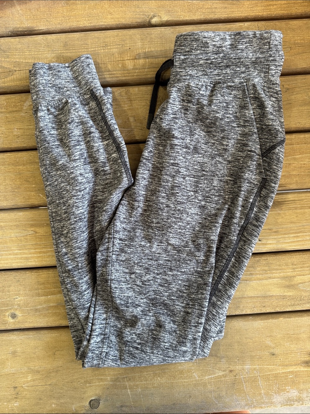 Women’s Lululemon Gray Active Jogger Pants - Stretchy Heathered Comfort